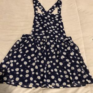 One Clothing Pullover Jumper - Size Junior Med